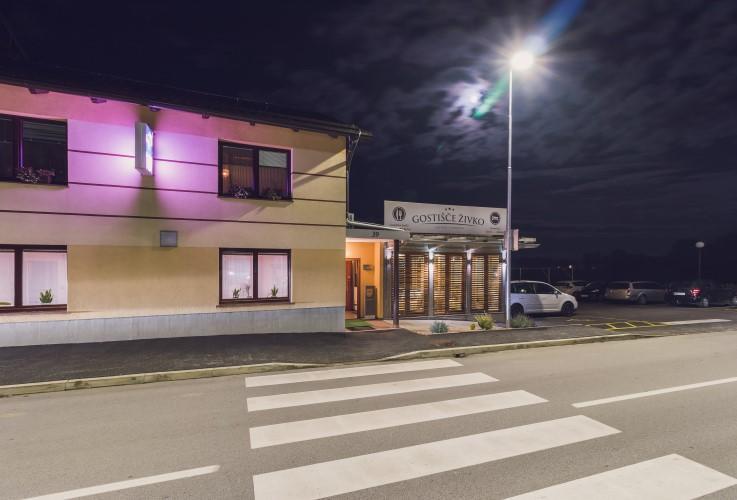 Guesthouse Živko Dobrovce Eksteriør billede