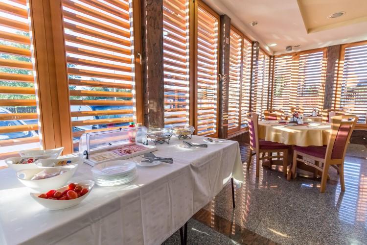 Guesthouse Živko Dobrovce Eksteriør billede